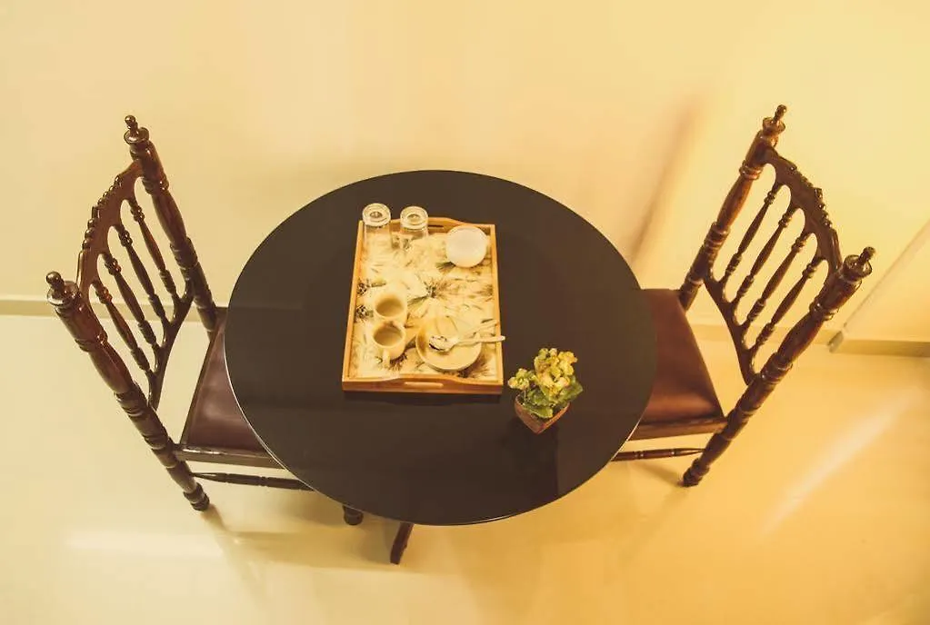 Plaza Suites Kochi الهند