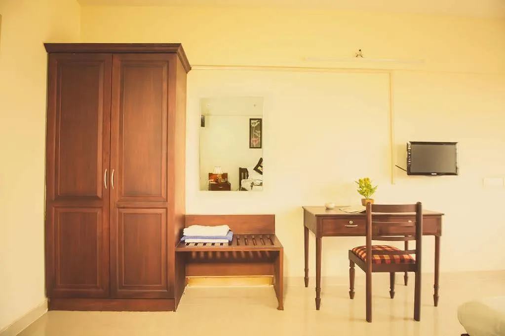 Plaza Suites Kochi
